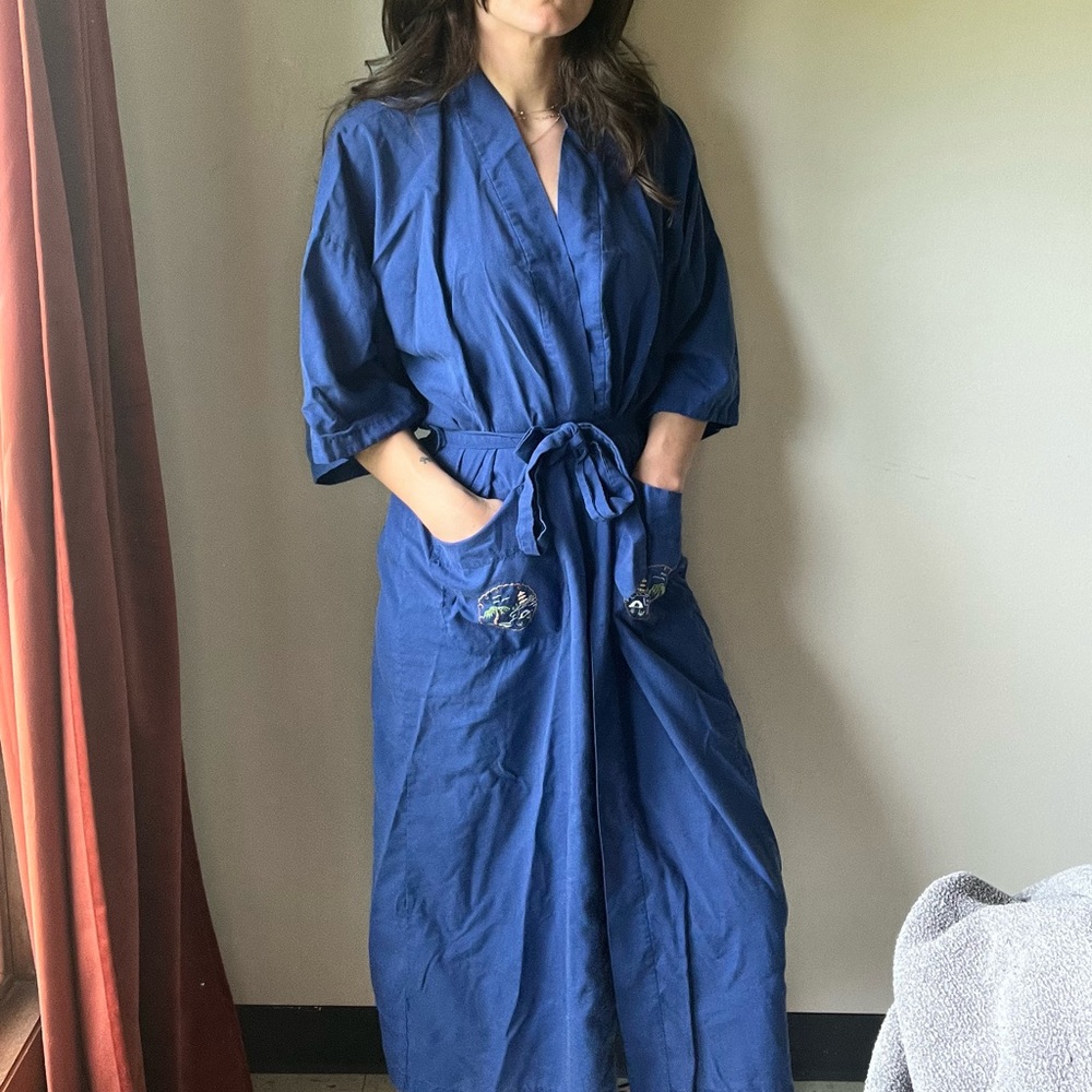 VTG Chinese Robe